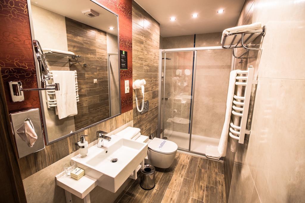 Mineral Hotel Malinowy Raj ซอเลตส์-สดรุย ห้อง รูปภาพ