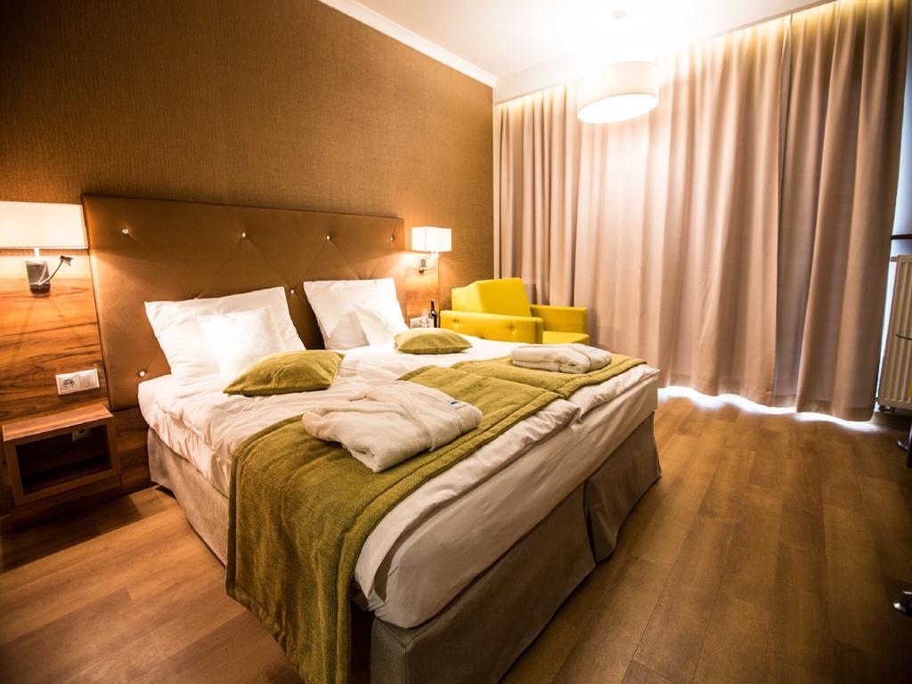 Mineral Hotel Malinowy Raj ซอเลตส์-สดรุย ภายนอก รูปภาพ