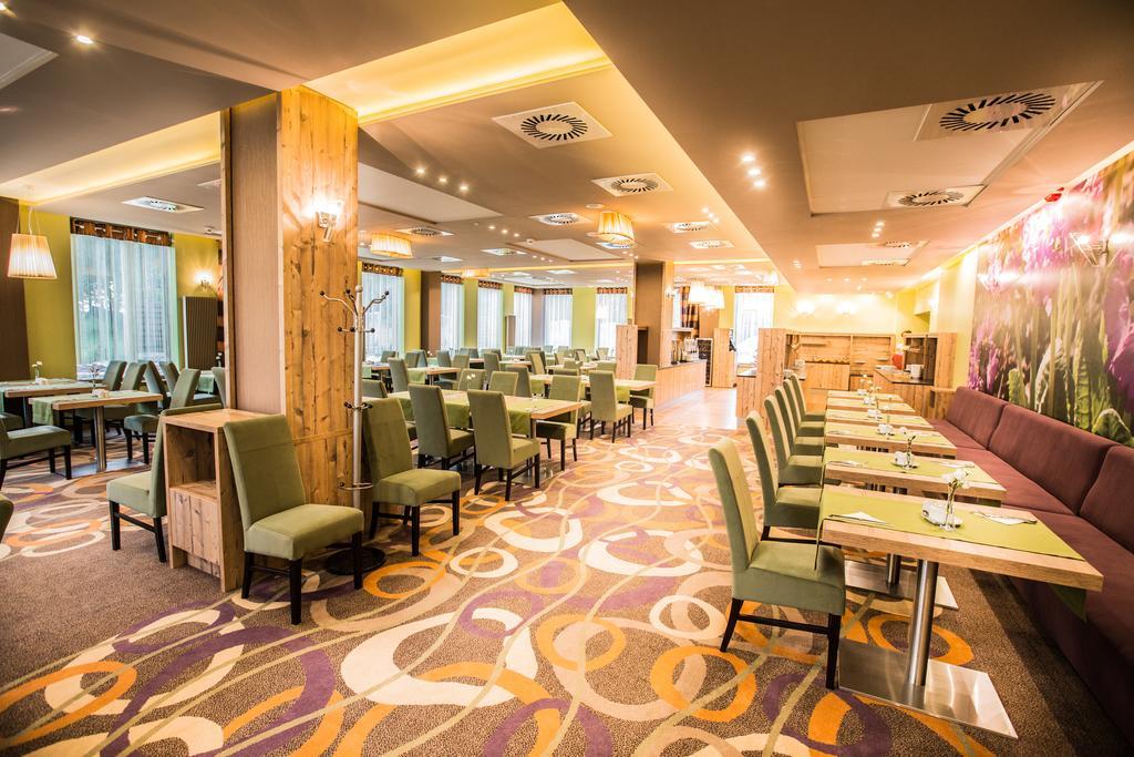Mineral Hotel Malinowy Raj ซอเลตส์-สดรุย ภายนอก รูปภาพ