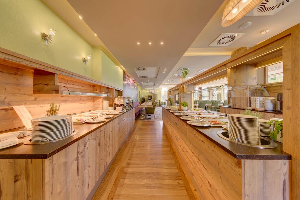 Mineral Hotel Malinowy Raj ซอเลตส์-สดรุย ภายนอก รูปภาพ